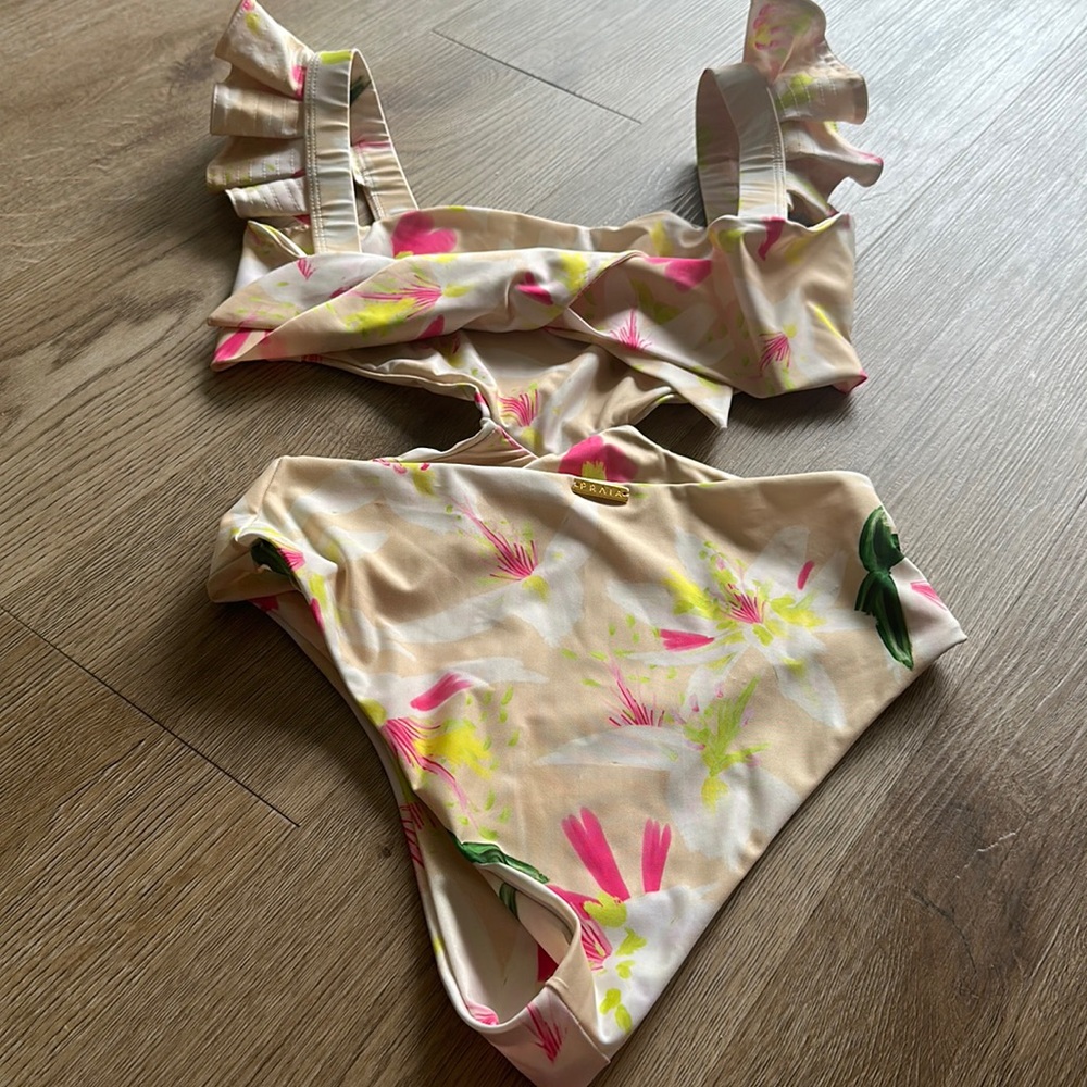 PRAIA Designer Gorgeous One Piece!! Bahamas Purchased!